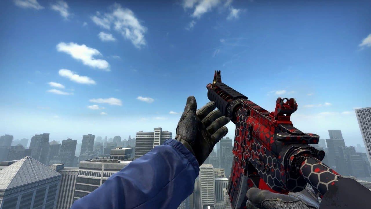 Как стрелять из M4A4 в CS2