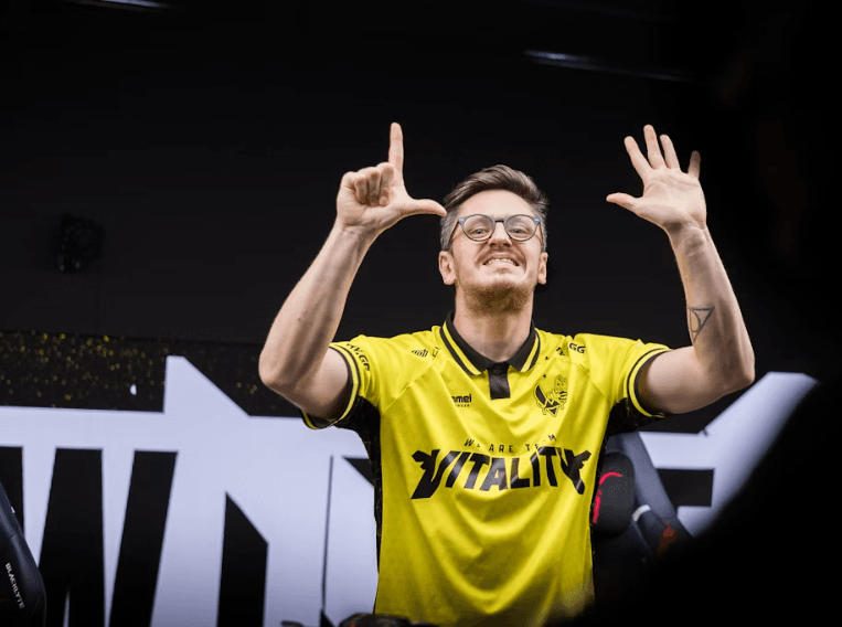 Półfinały BLAST.tv Austin Major 2025: europejska konsekwencja i nieprzewidywalny azjatycki styl