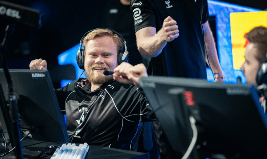 IEM Chengdu 2025: Resumo do Primeiro Dia — Favoritos Vencem e Astralis Surpreende