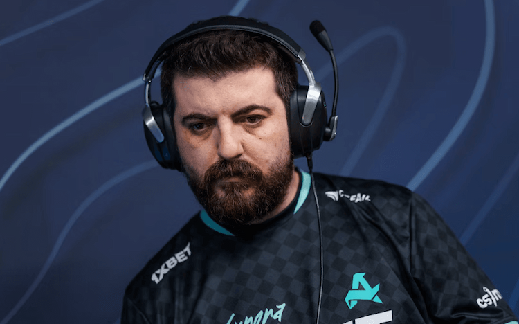 PGL Masters Bucharest 2025: Второй игровой день — сенсации и борьба за выживание