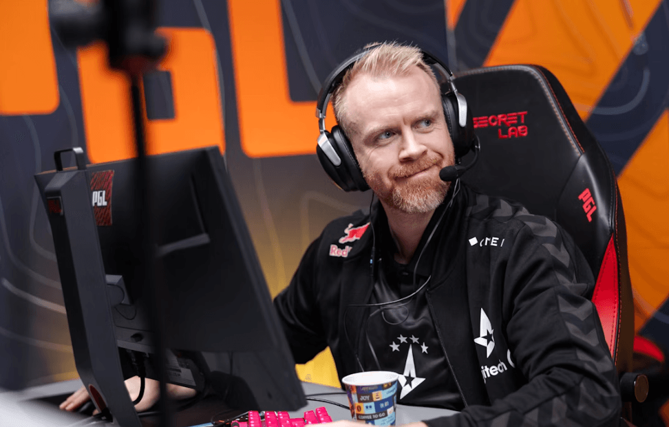 PGL Masters Bukareszt 2025: Zakończono fazę grupową — znani uczestnicy play-off